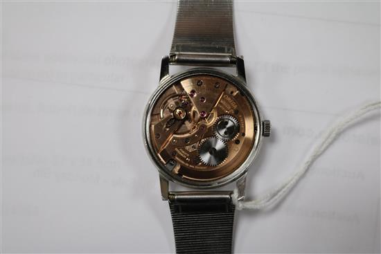 A gentlemans 1960s stainless steel Omega Seamaster manual wind 600 wrist watch, movement c.611.